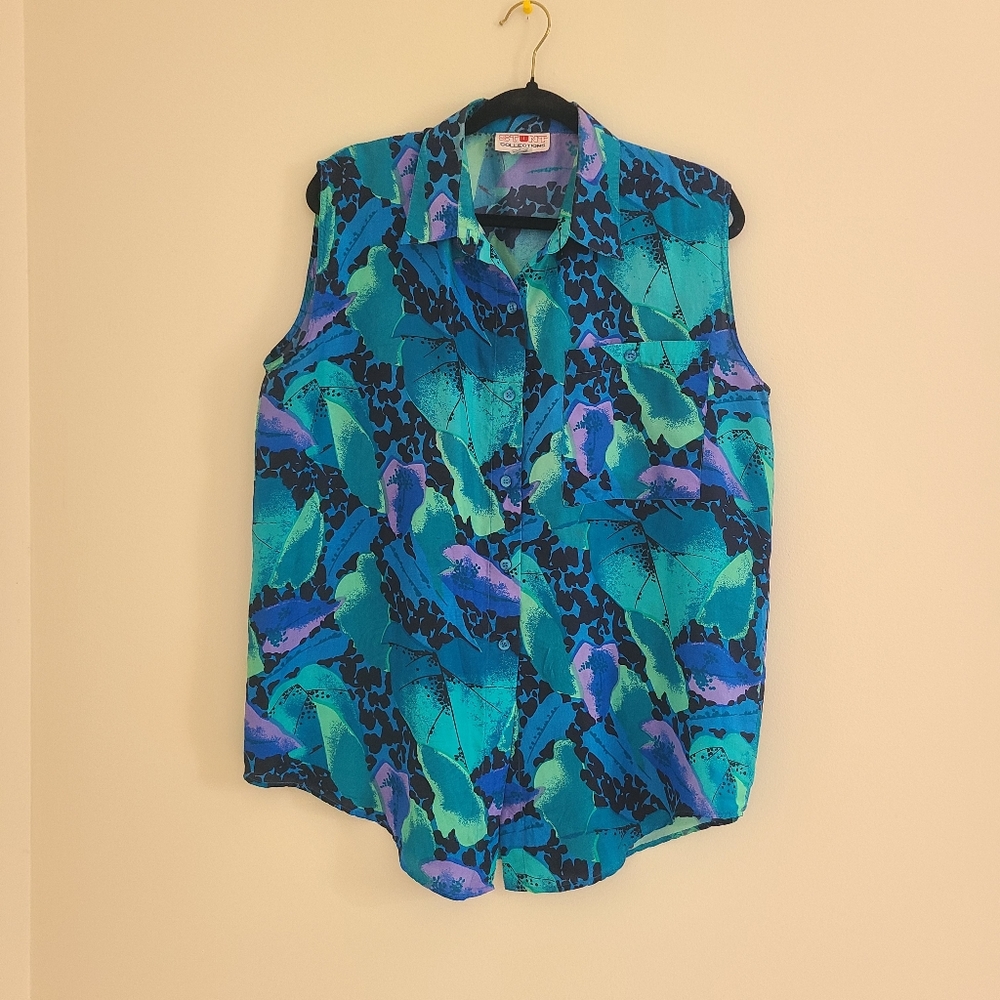 Vintage Sleeveless Silk Blouse